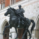 Duca Ranuccio Farnese - figlio di Alessandro - (Piazza Cavalli - Piacenza)