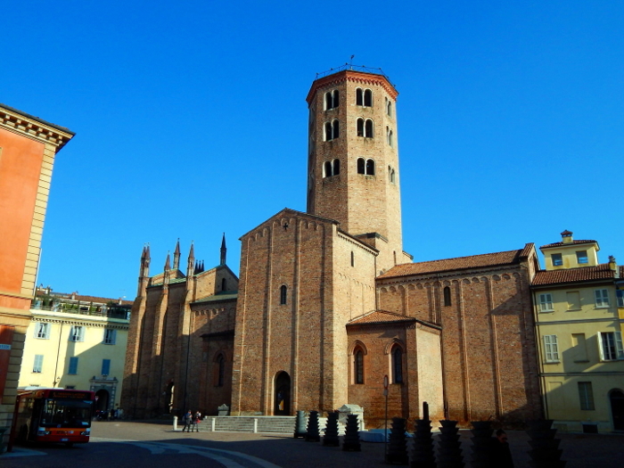 Piazza S.Antonino - Basilica di S.Antonino